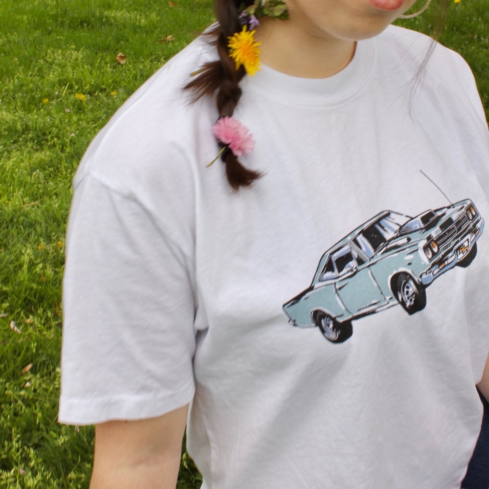 Brandy Melville vintage car t-shirt